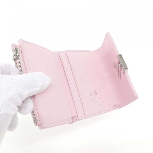 Louis Vuitton Portefeuille Capucines XS M69808 Wallet